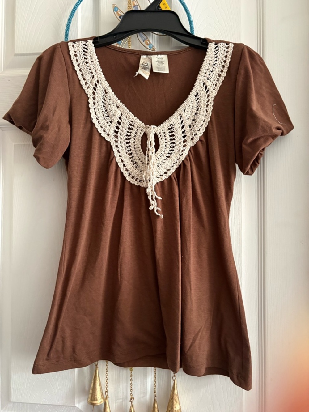 L8teR Brown Short Sleeve Top with Cream Crochet V-Neck